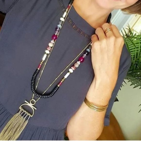 Stella and Dot - Genevieve Tassel necklace - Picture 5 of 7